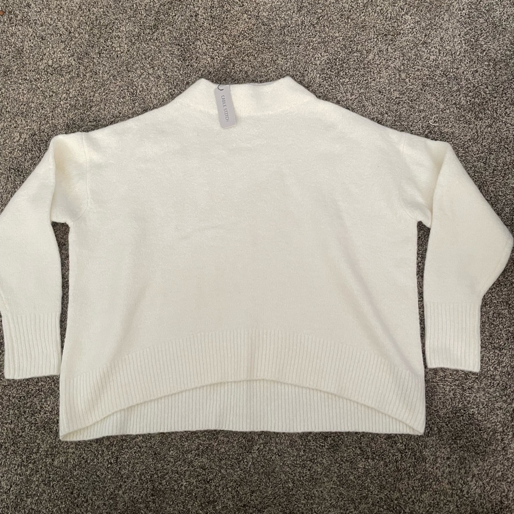 Cable Stitch Oversized Sweater NWT